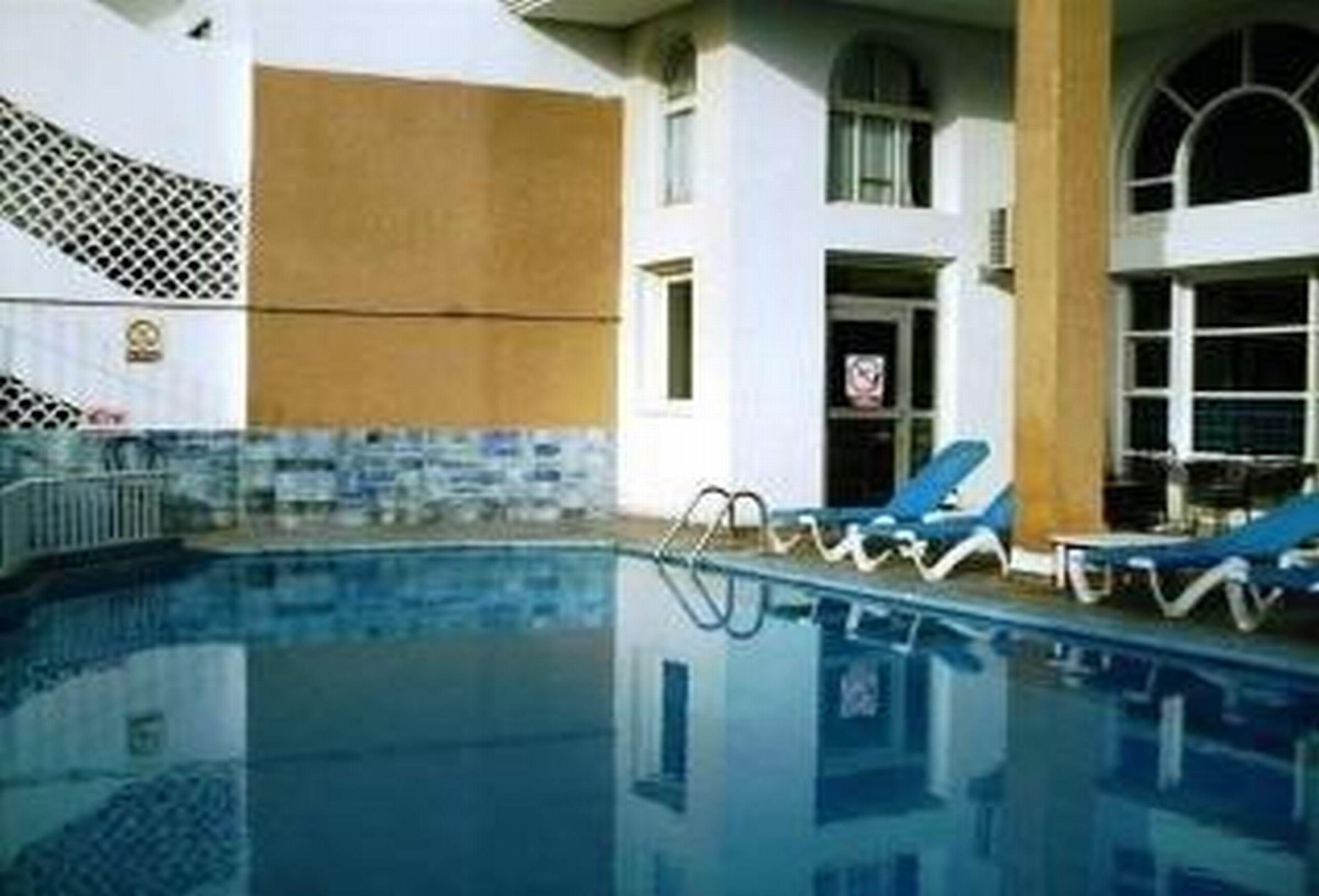 Kaiser Hotel 3*