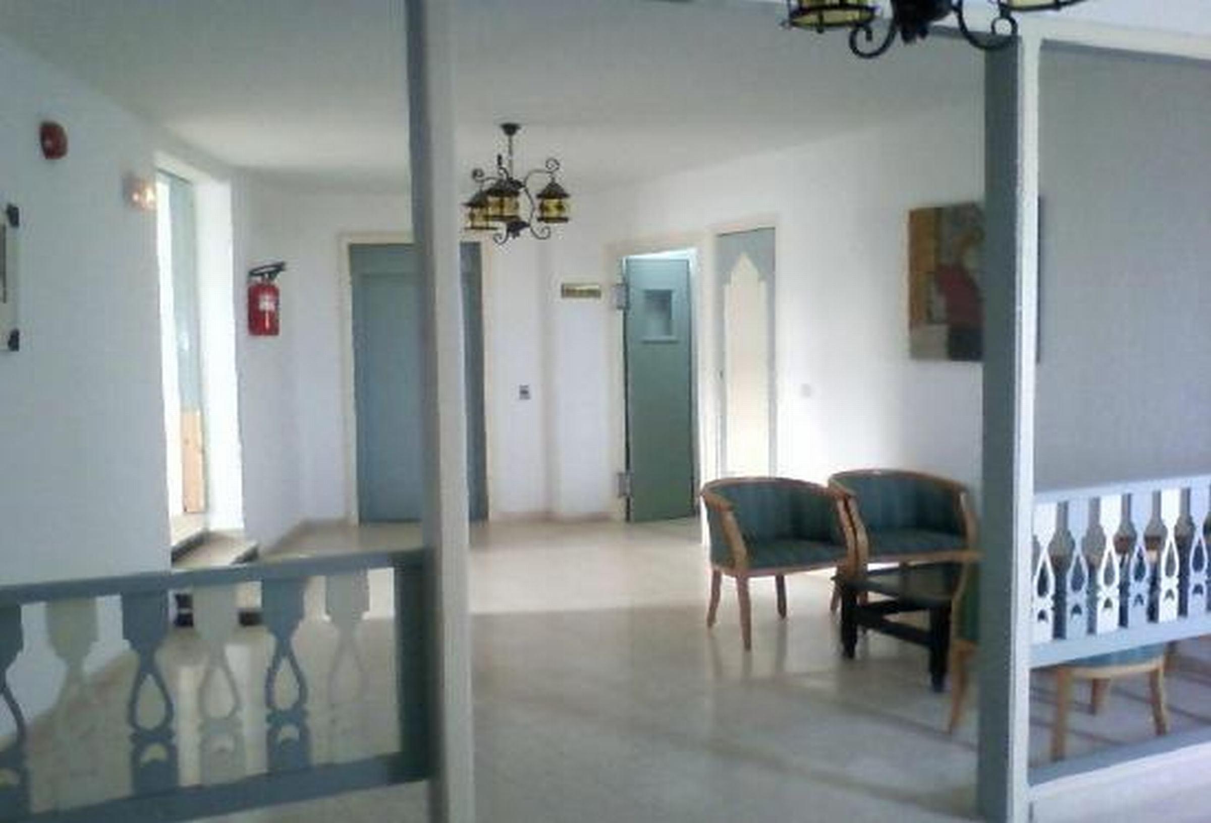 Kaiser Hotel 3*